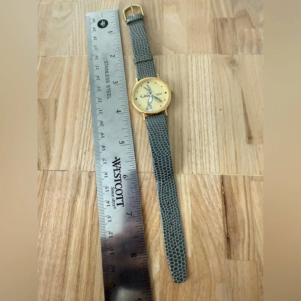 Vintage Armitron Warner bros looney tunes bugs bunny watch NEW BATTERY